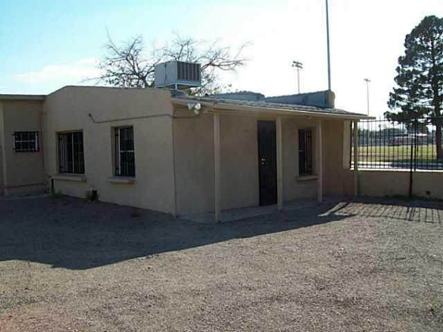 131 Linden Street - Photo 1
