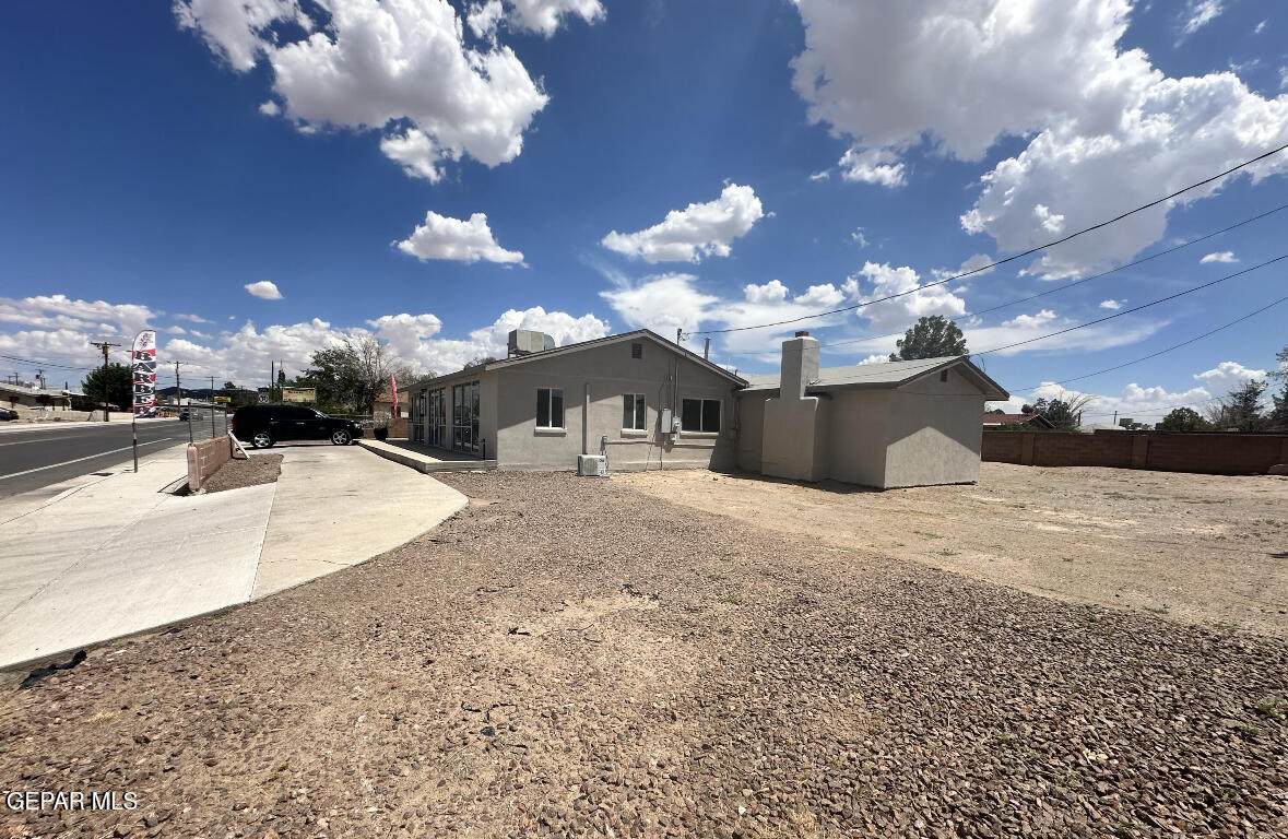 300 7th Street Street - Photo 1