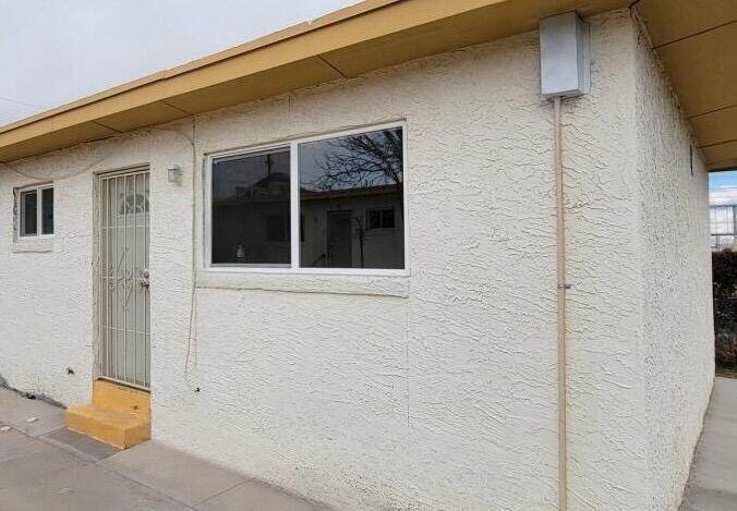 3909 Harrison Avenue - Photo 1