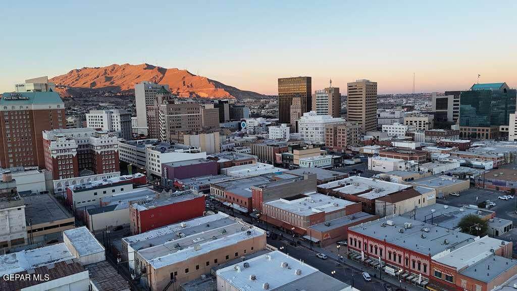 402 El Paso Street - Photo 1