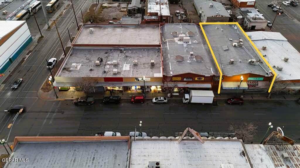 605 Stanton Street - Photo 1