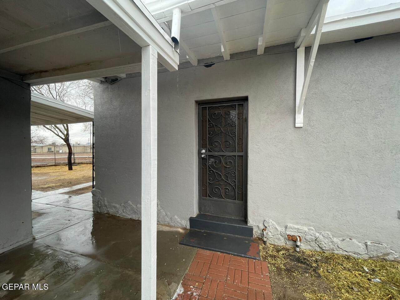 7921 Lirio Road - Photo 1