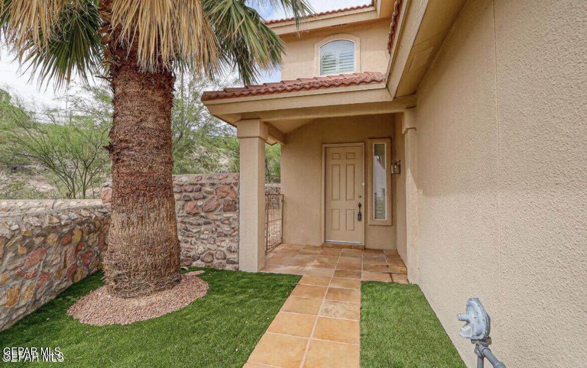 206 Vic Clark Court - Photo 1