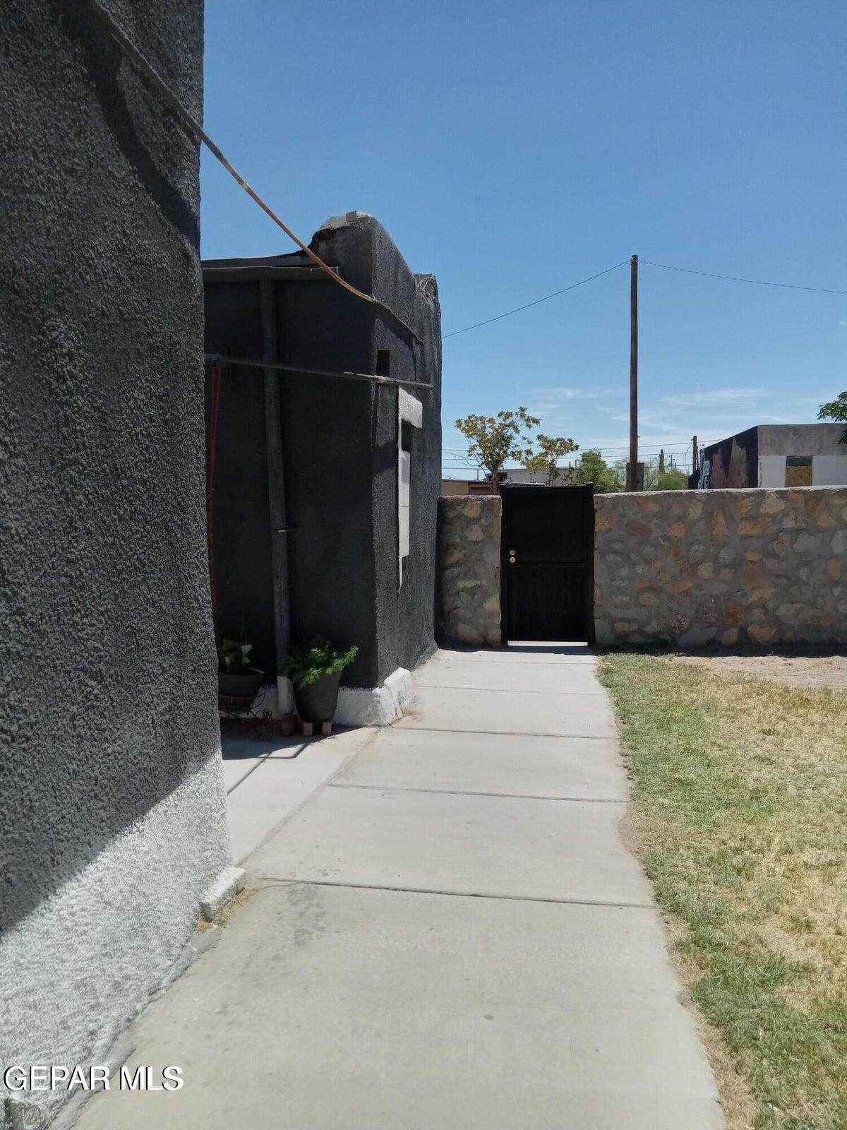 https://bt-photos.global.ssl.fastly.net/elpaso/1280_boomver_1_941265-2.jpg