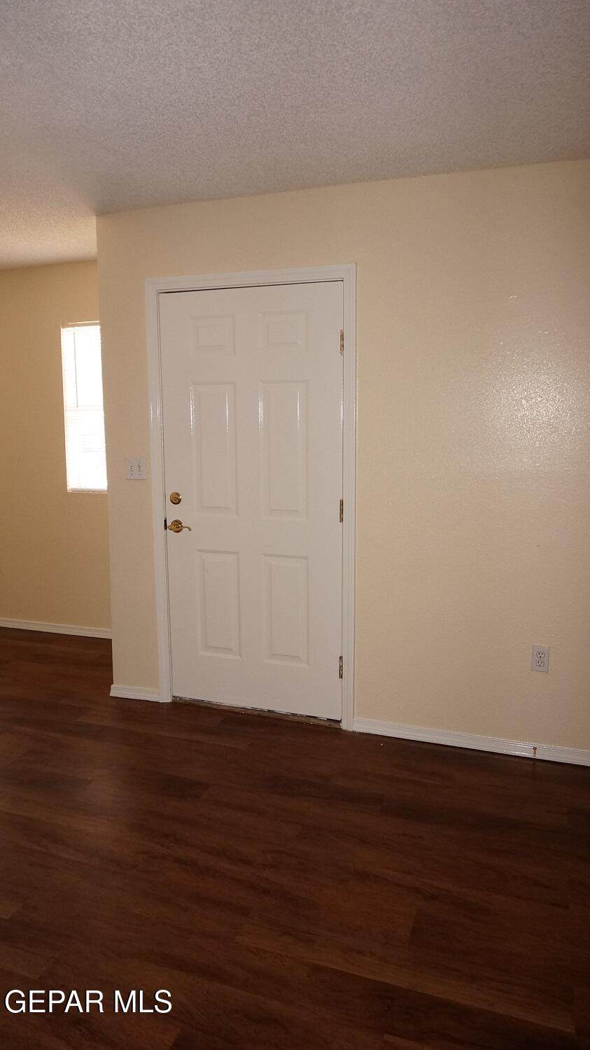 https://bt-photos.global.ssl.fastly.net/elpaso/orig_boomver_1_941400-2.jpg