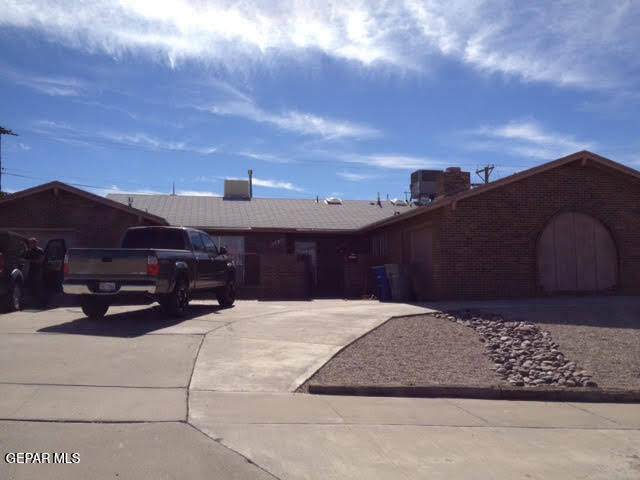 10428 Seawood Drive - Photo 1