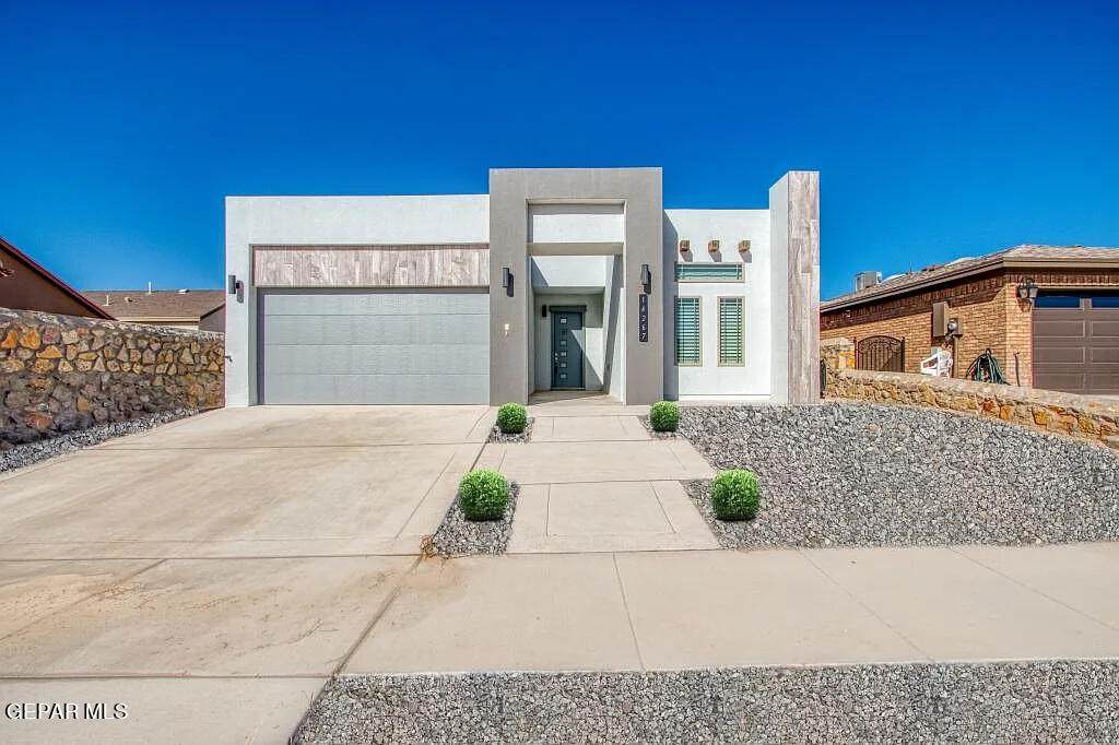 14267 John Scagno - Photo 1