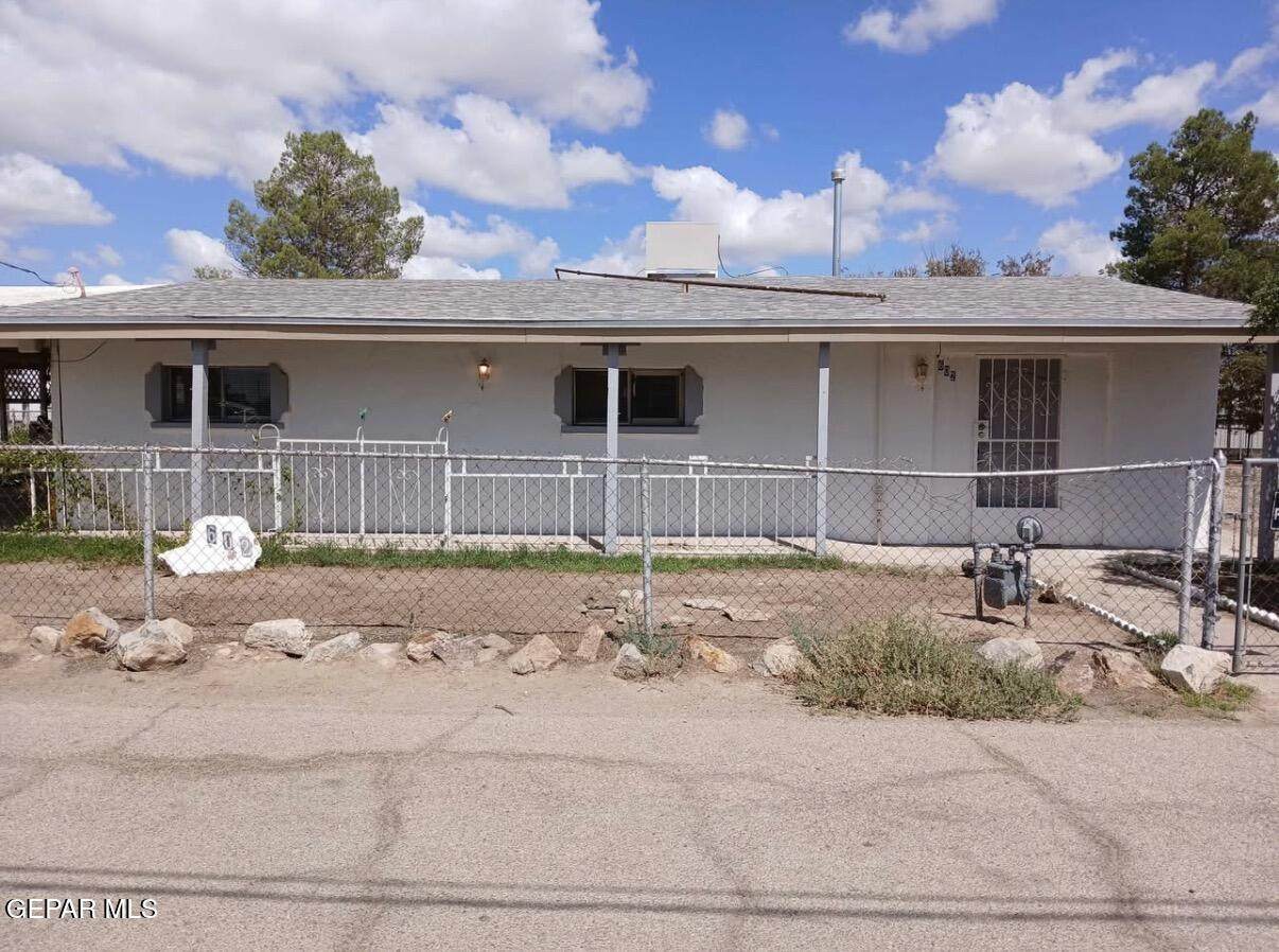 602 Raymundo Road - Photo 1
