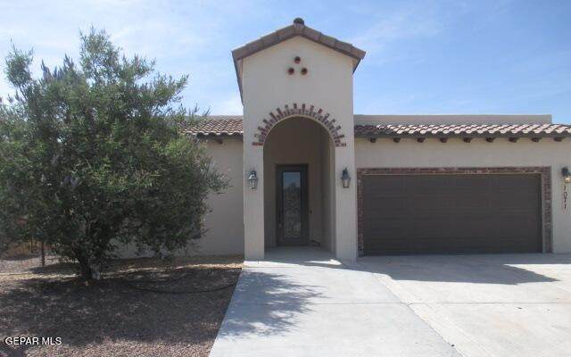 1071 Iron Hill Avenue - Photo 1