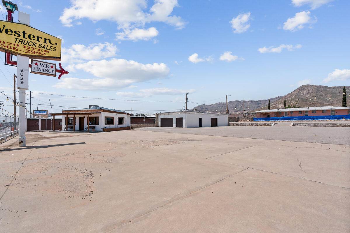6029 Dyer Street - Photo 1