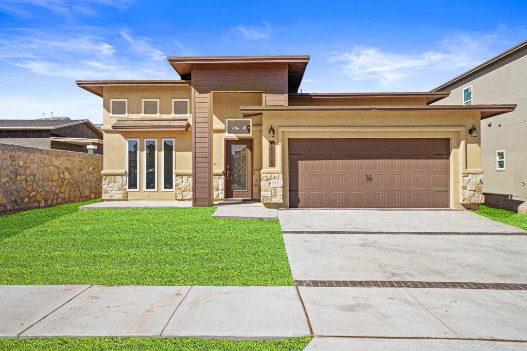633 W La Entrada Circle - Photo 1