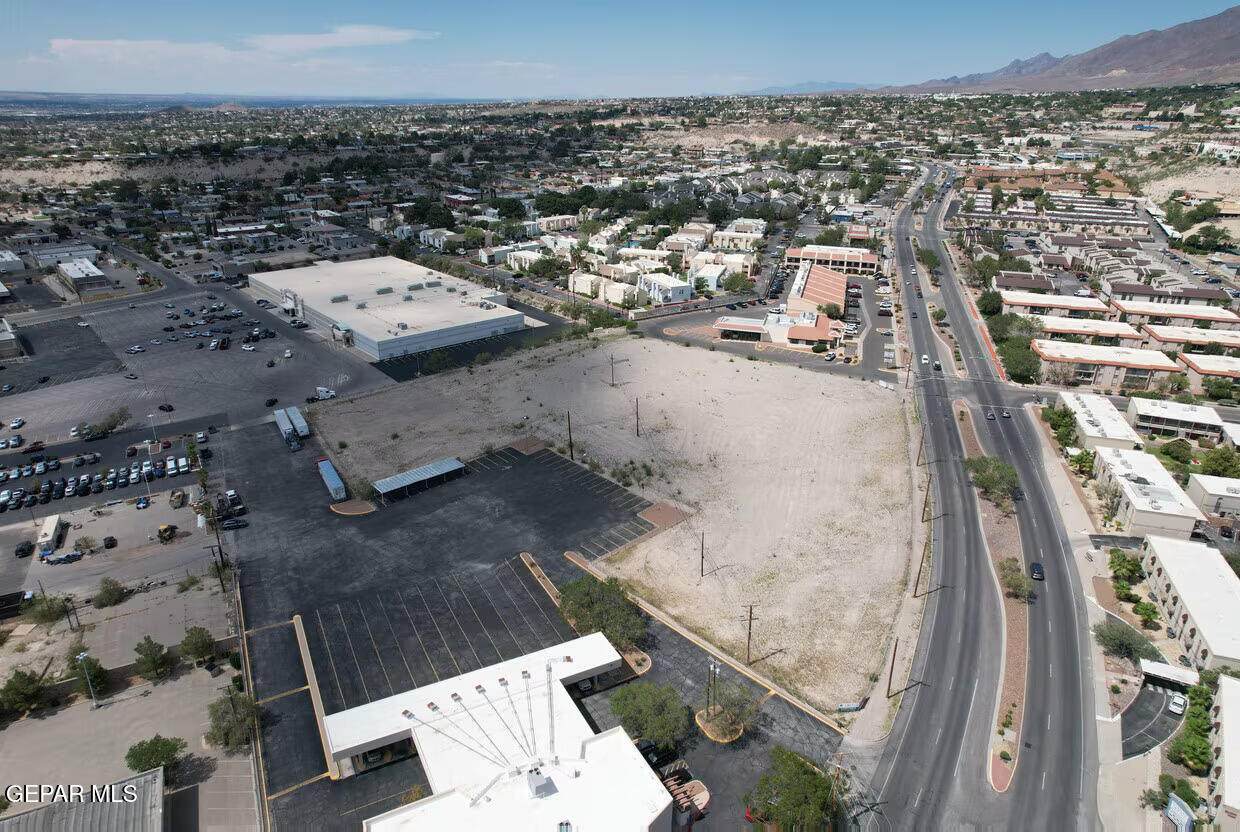 https://bt-photos.global.ssl.fastly.net/elpaso/1280_boomver_2_940775-2.jpg