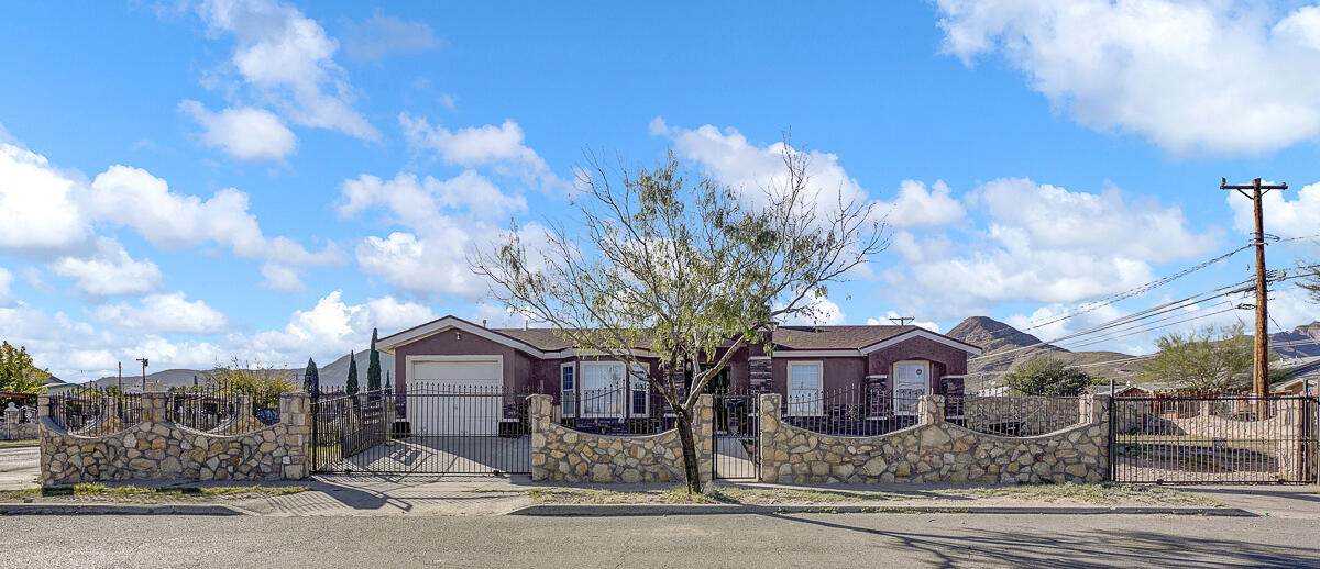 4801 Partello Street - Photo 1