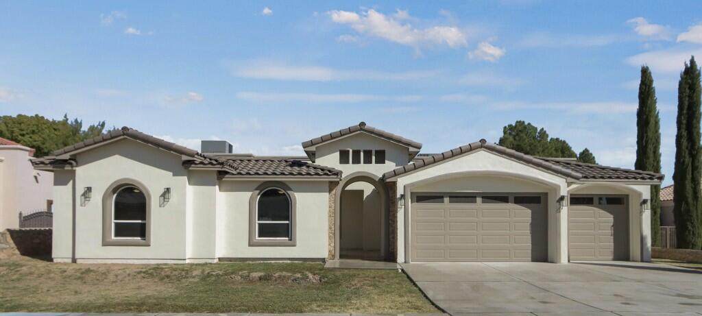 737 Al Smith Lane - Photo 1