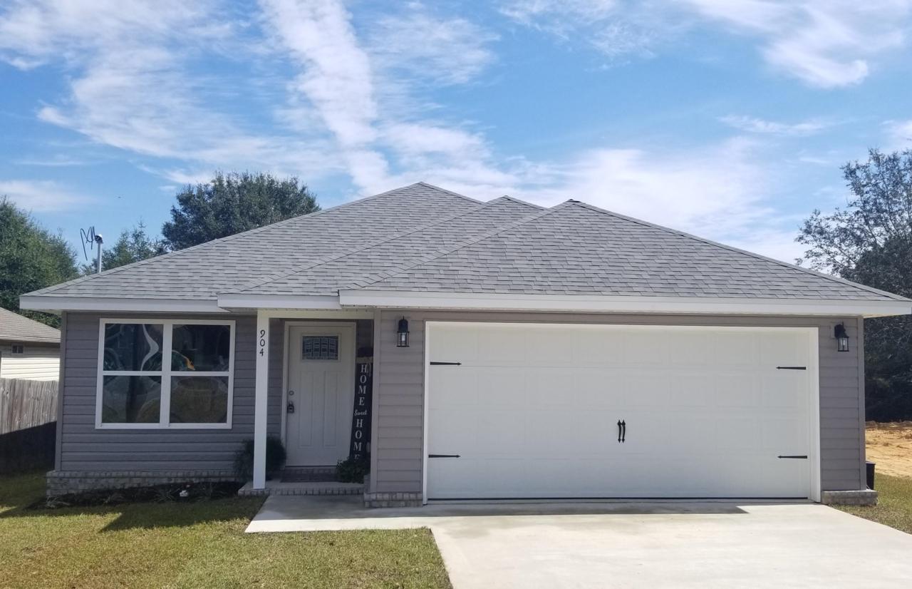 904 Valley Rd - Photo 1