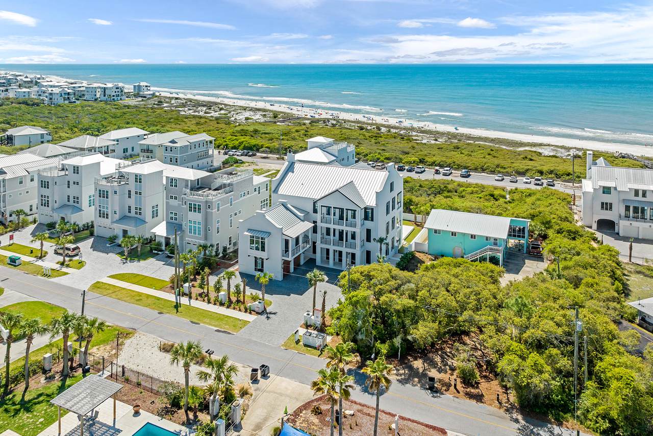 73 Pompano Street - Photo 1