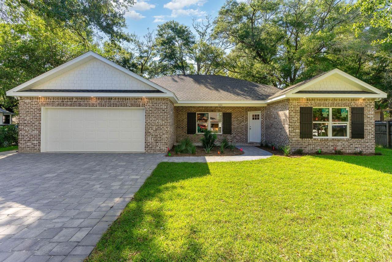 320 Cedar Avenue - Photo 1