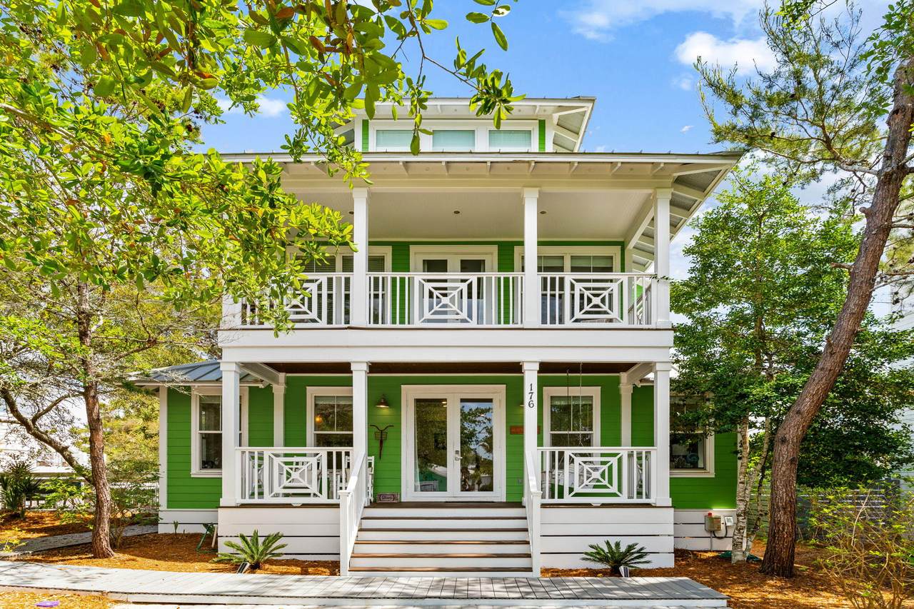 176 Hilltop Drive - Photo 1