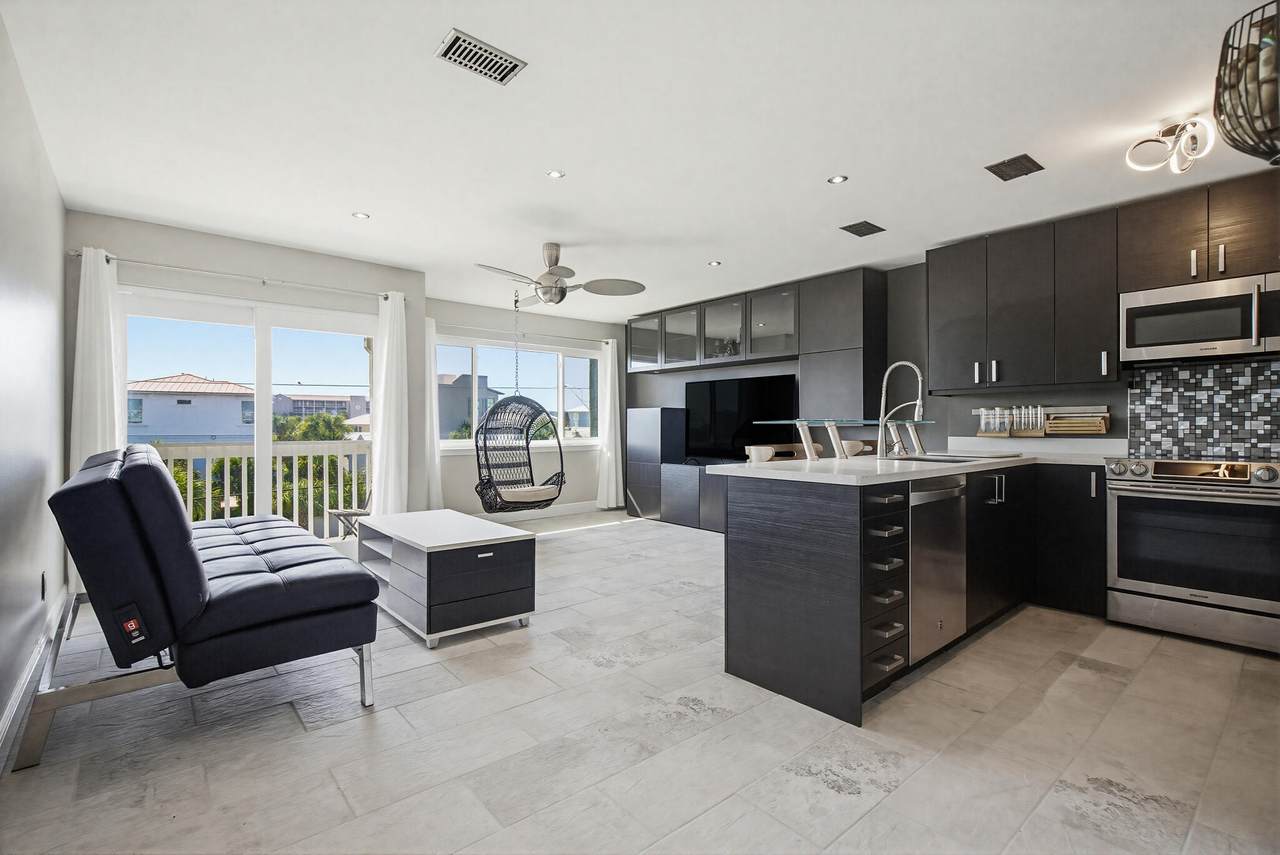 485 Gulf Shore Drive - Photo 1