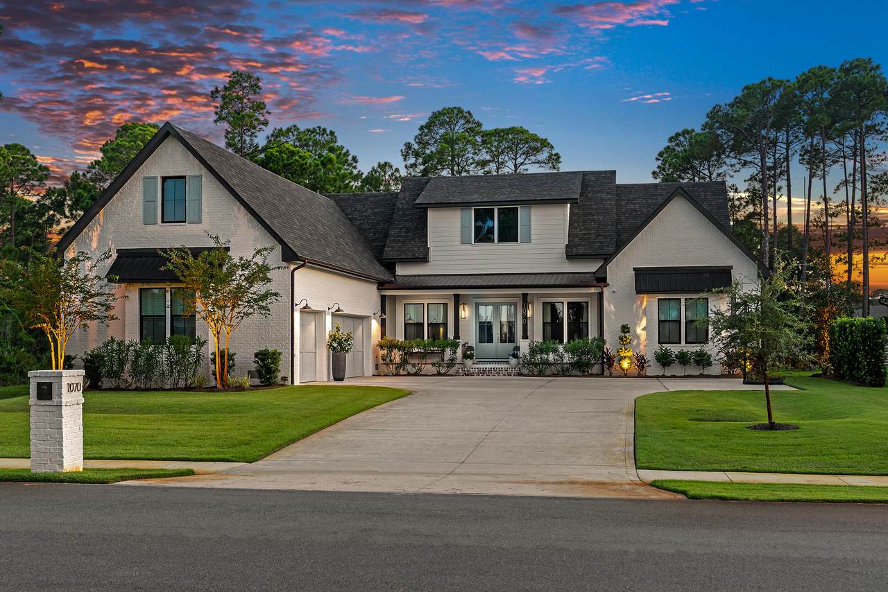 1070 Driftwood Point Road - Photo 1