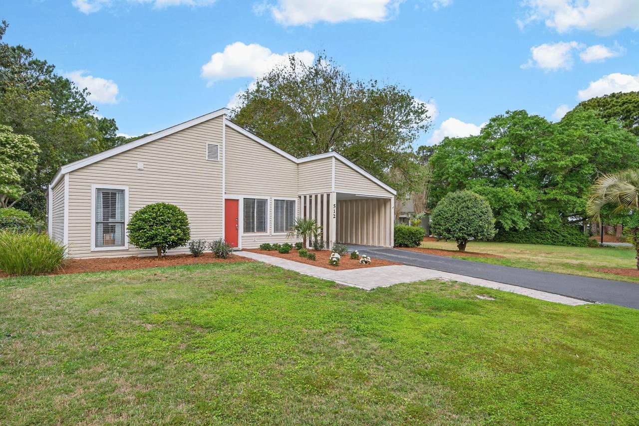 512 Magnolia Place - Photo 1