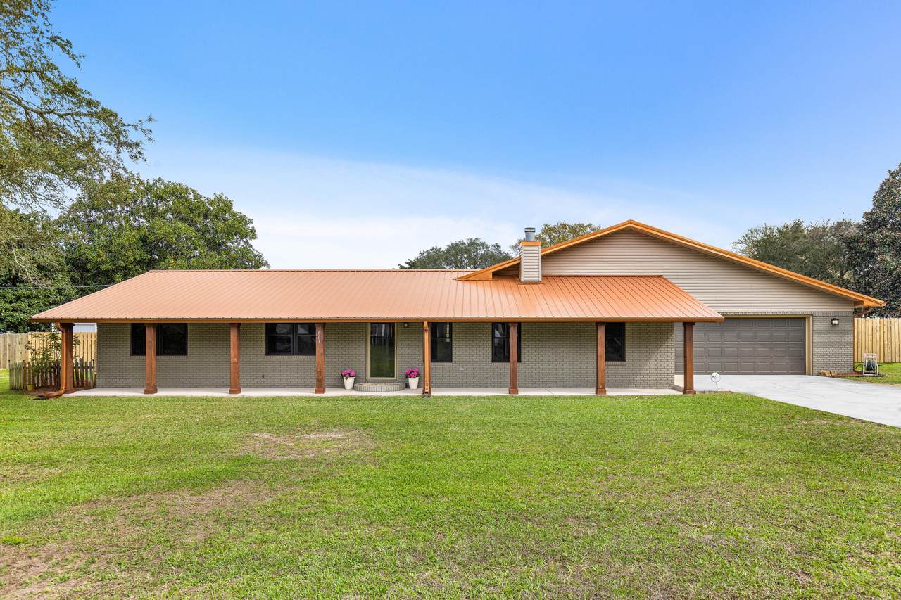 804 Mars Street - Photo 1