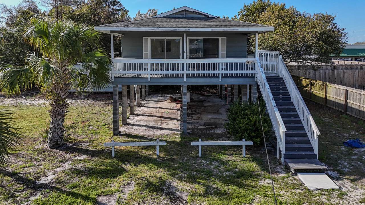 319 El Reposo Place - Photo 1