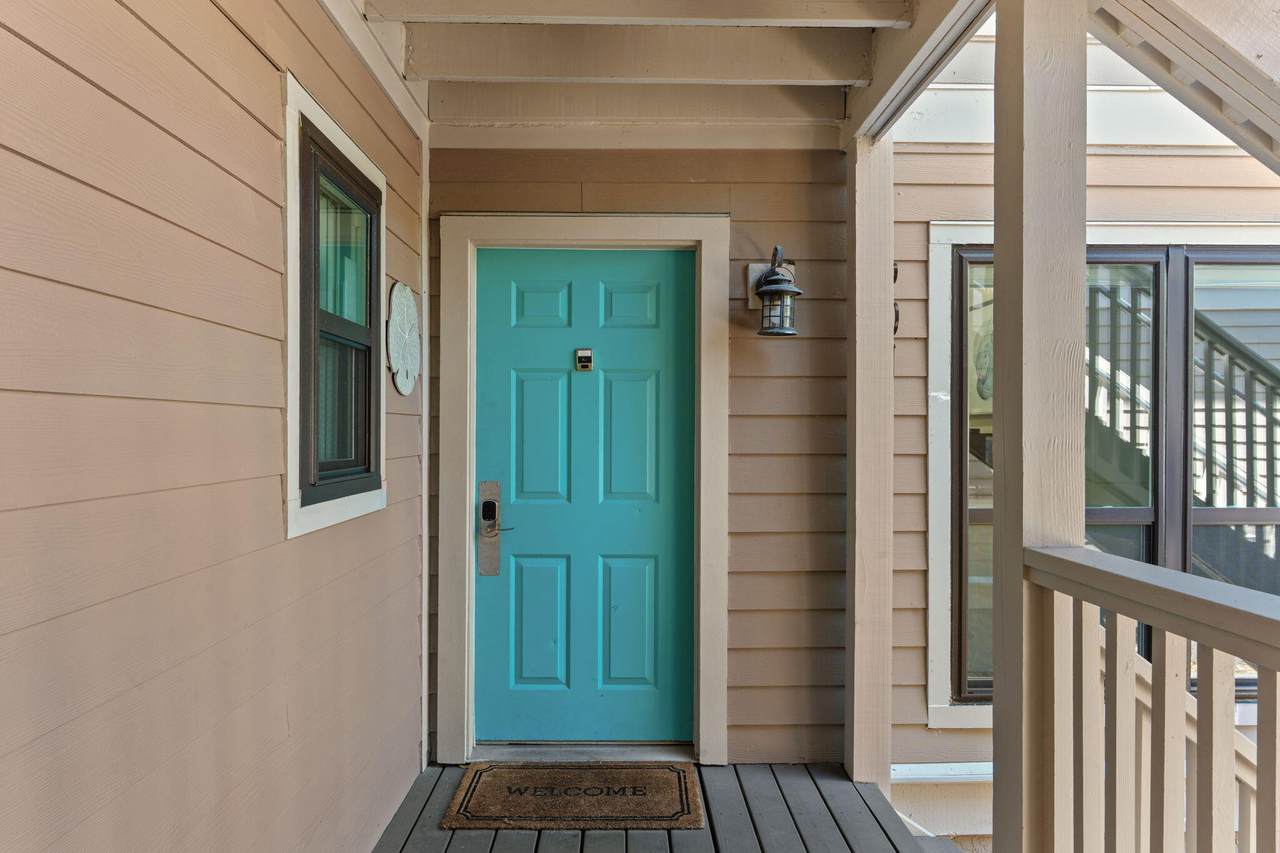 901 Harbour Pointe Lane - Photo 1