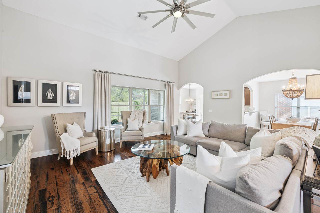 105 Bella Boulevard - Photo 1