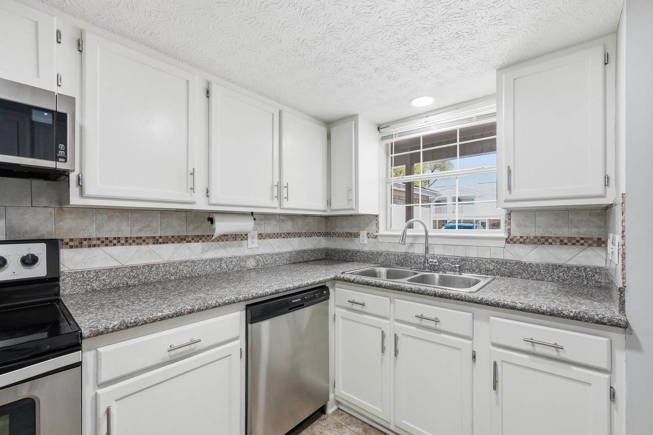 2412 Winter Park Court - Photo 1
