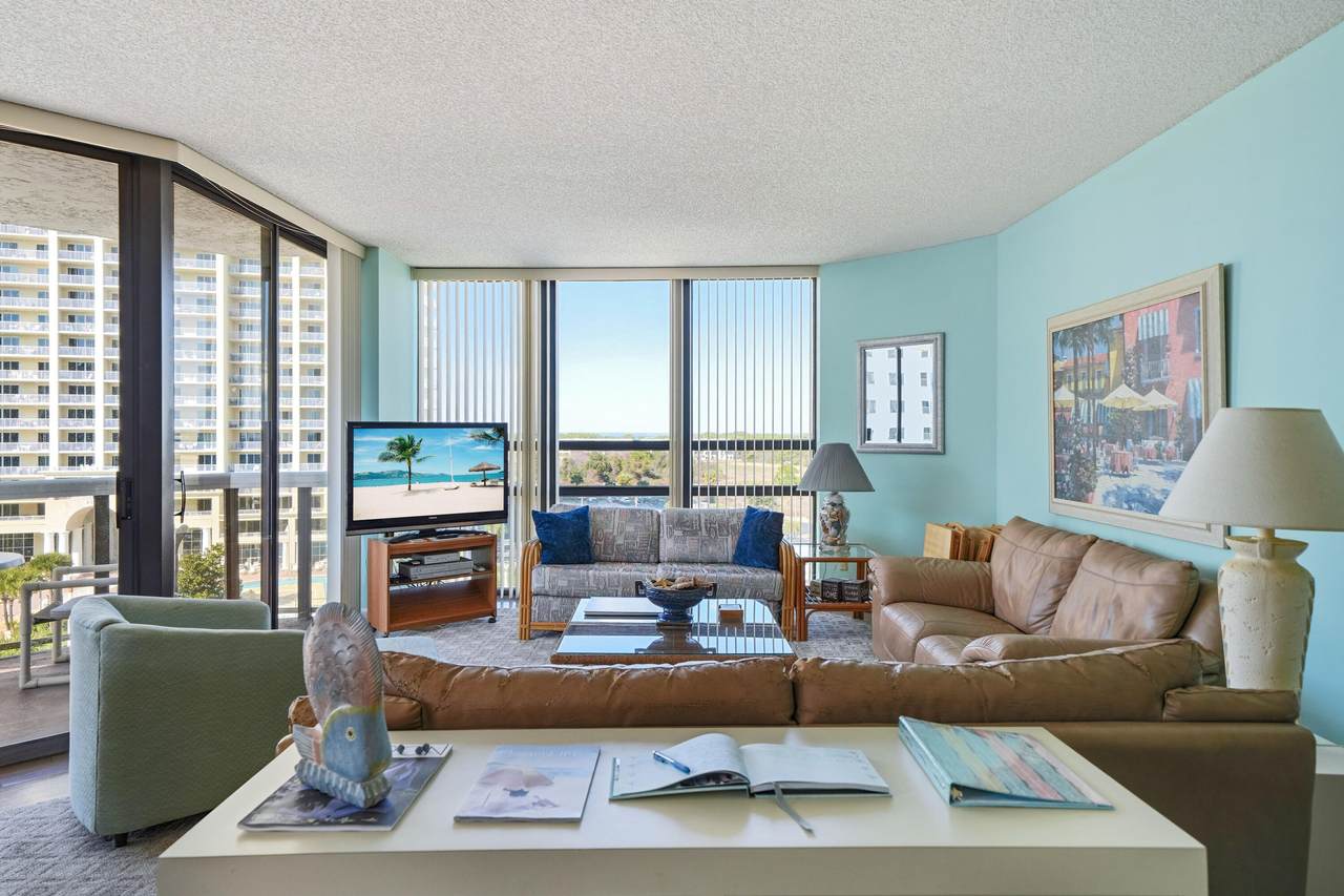 1096 Scenic Gulf Drive - Photo 1