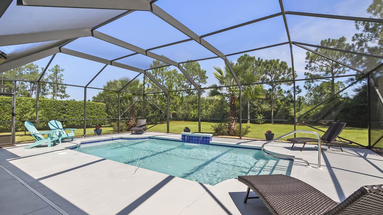 332 Club House Drive - Photo 1
