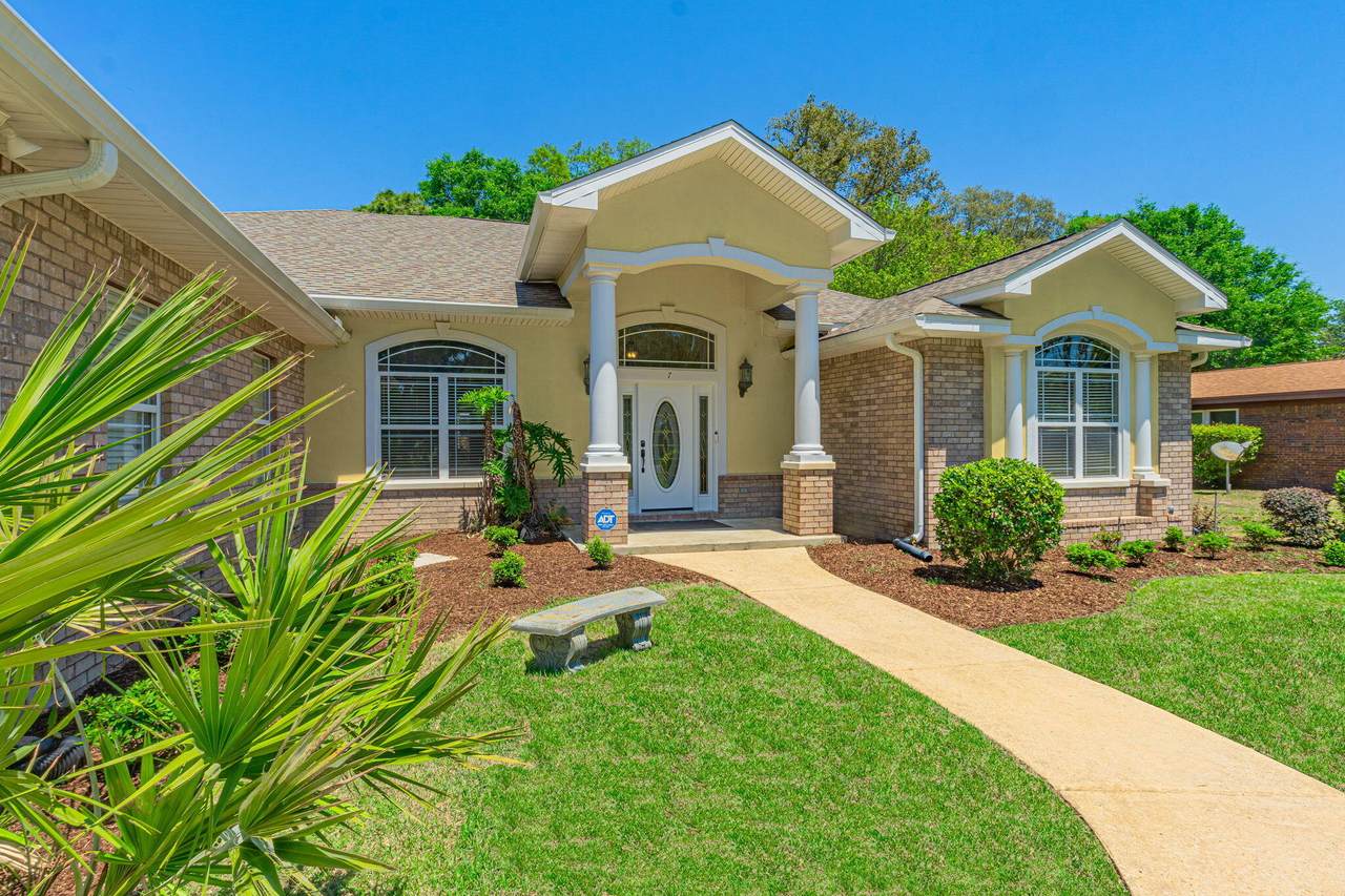 7 Japonica Lane - Photo 1