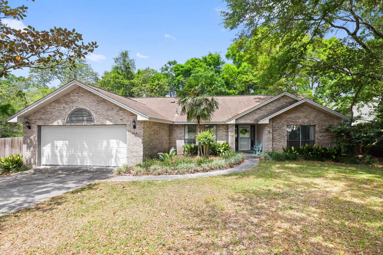 314 Ruckel Drive - Photo 1