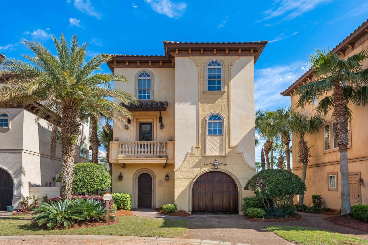 22 St Tropez Court - Photo 1