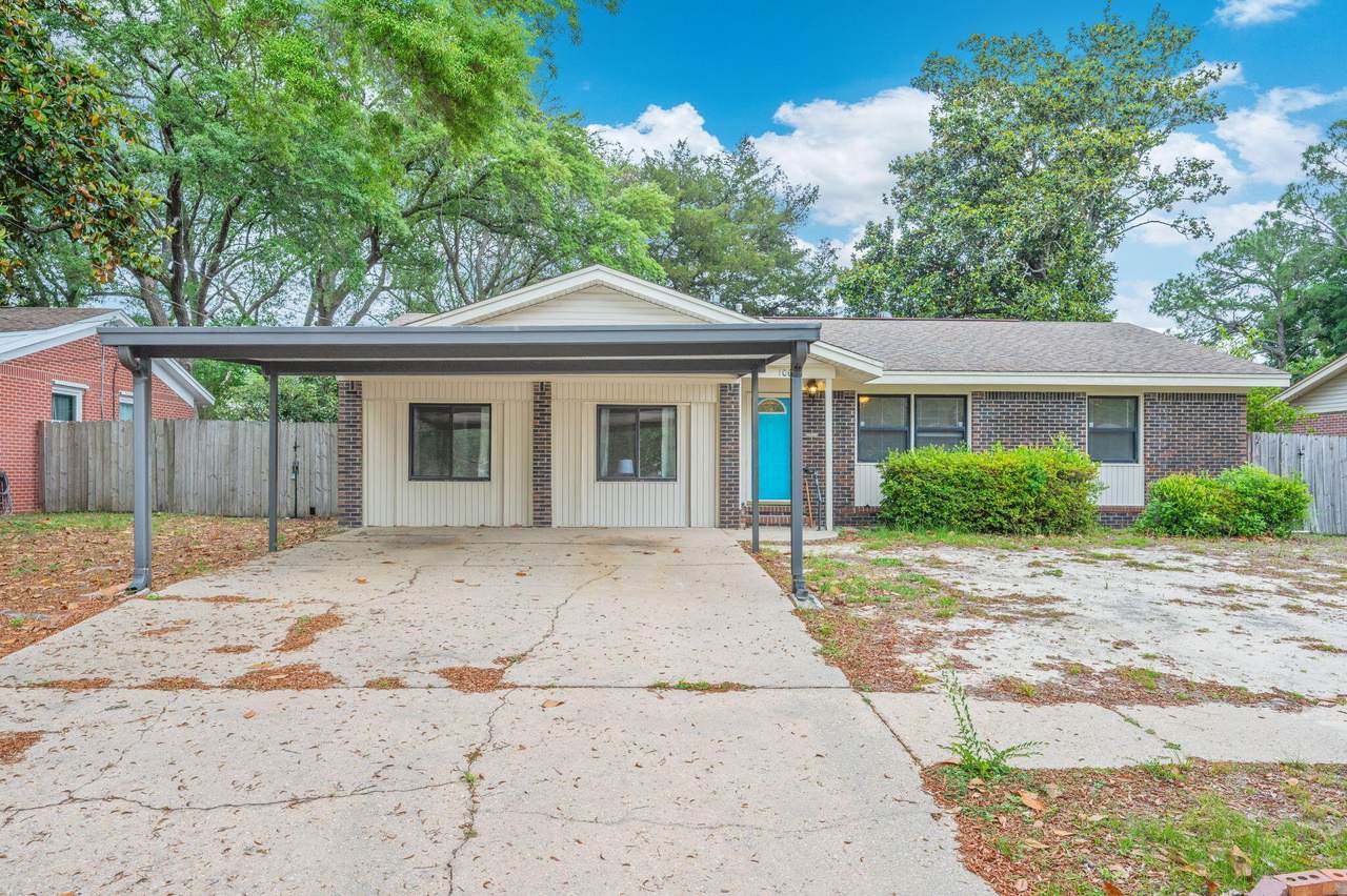 1005 Julia Avenue - Photo 1