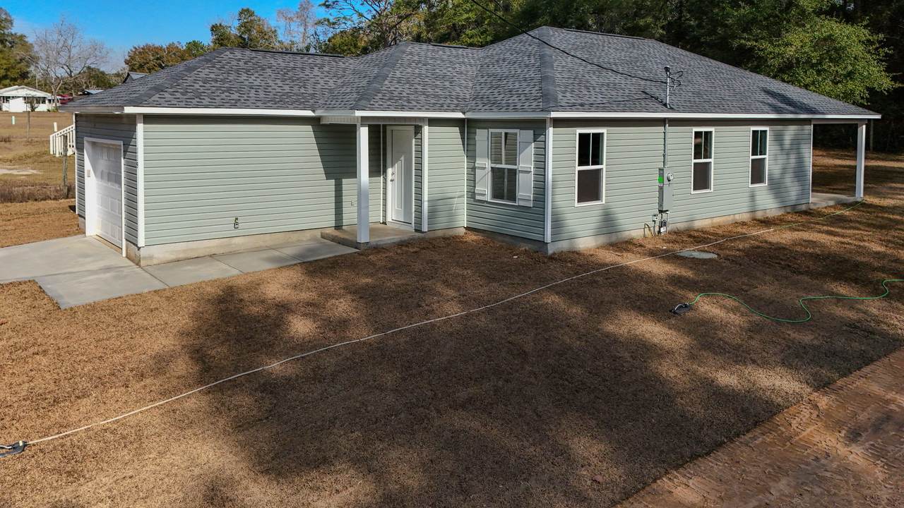 135 Loftin Street - Photo 1