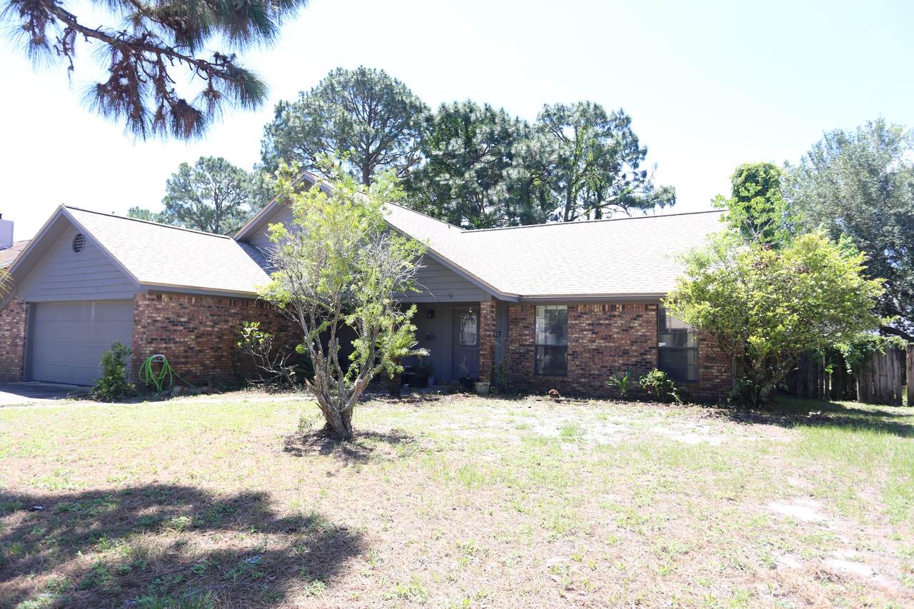 547 Timberlake Drive - Photo 1