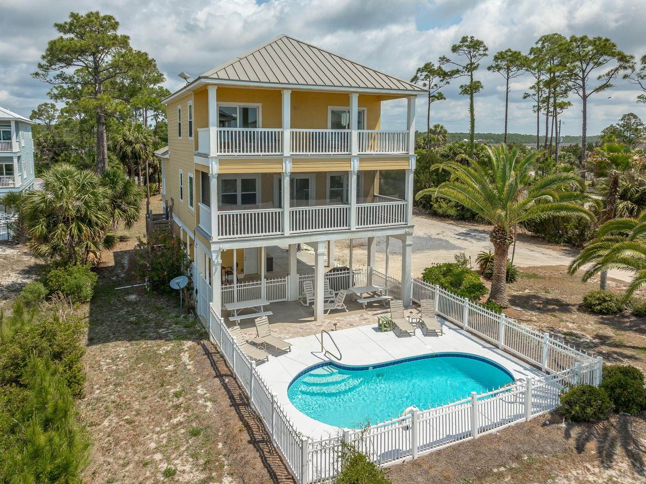 175 Sandy Lane - Photo 1