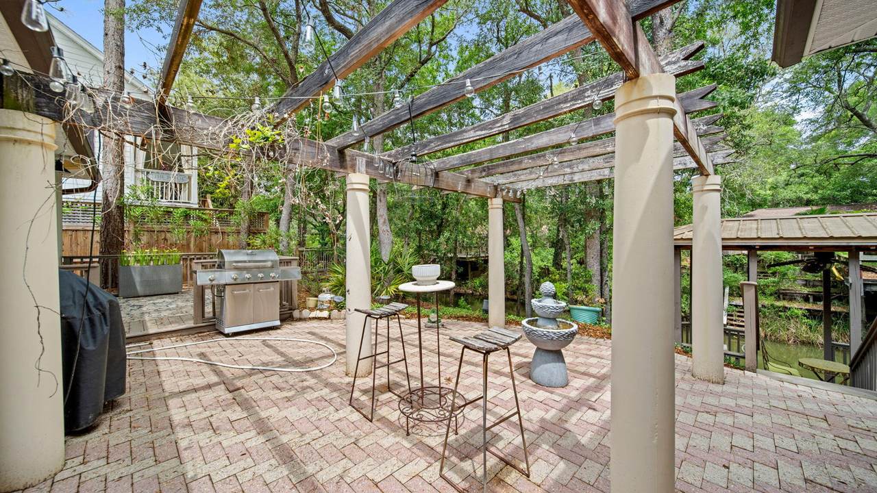 168 Nancy Claire Lane - Photo 1