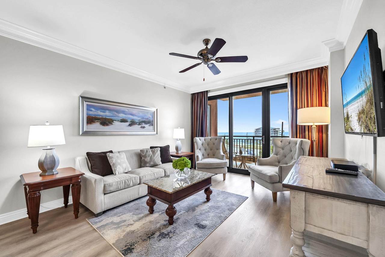 10 Harbor Boulevard - Photo 1