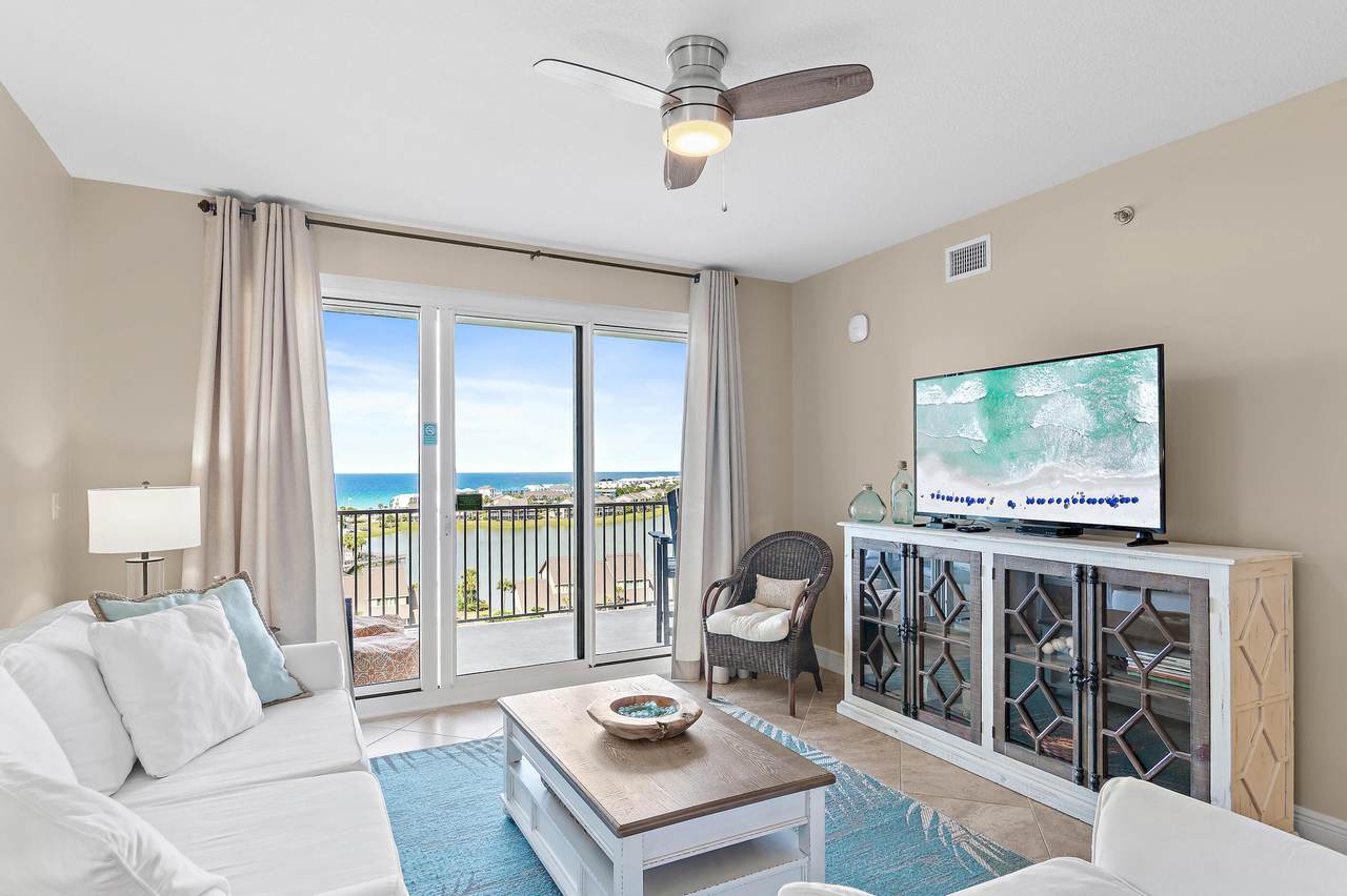 122 Seascape Drive - Photo 1