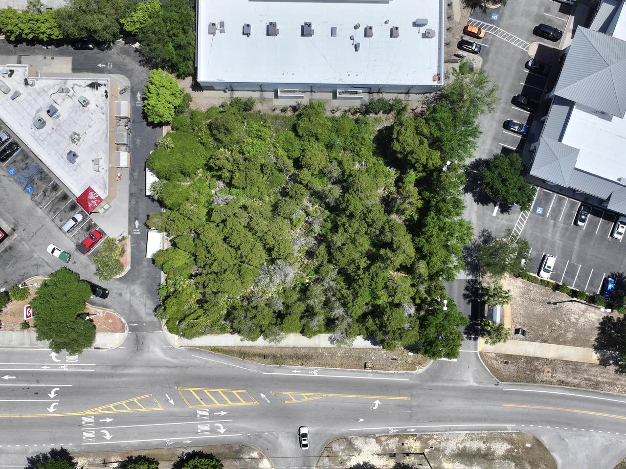 171 Hutchinson Street - Photo 1