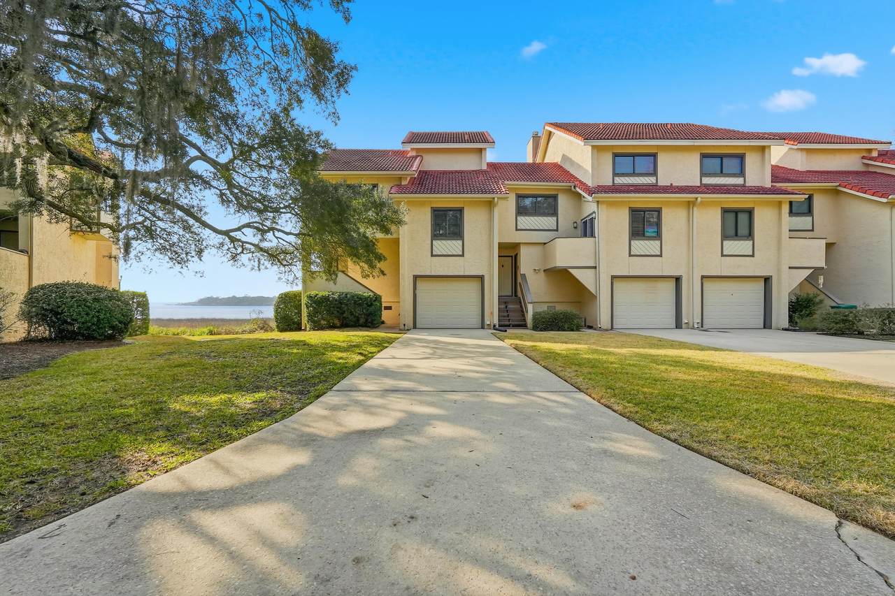 7 Marina Cove Drive - Photo 1