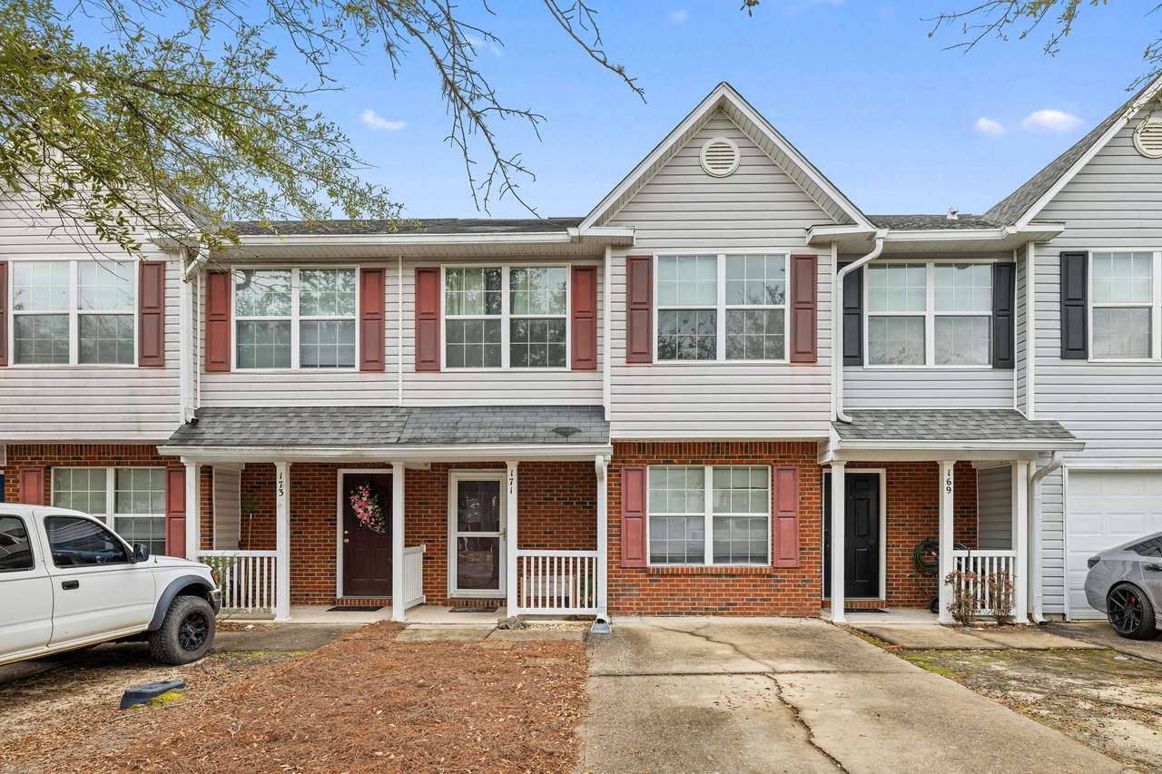 171 Swaying Pine Court - Photo 1