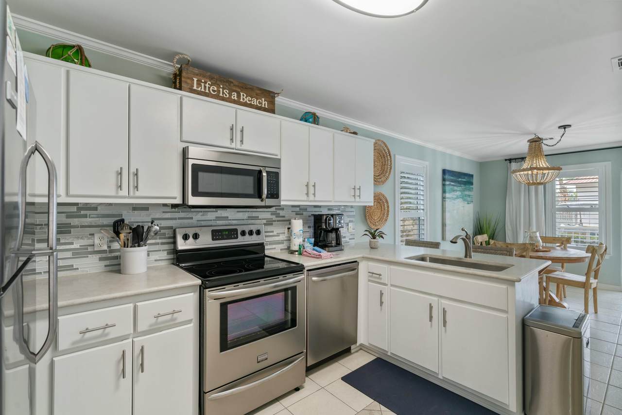 82 Sugar Sand Lane - Photo 1