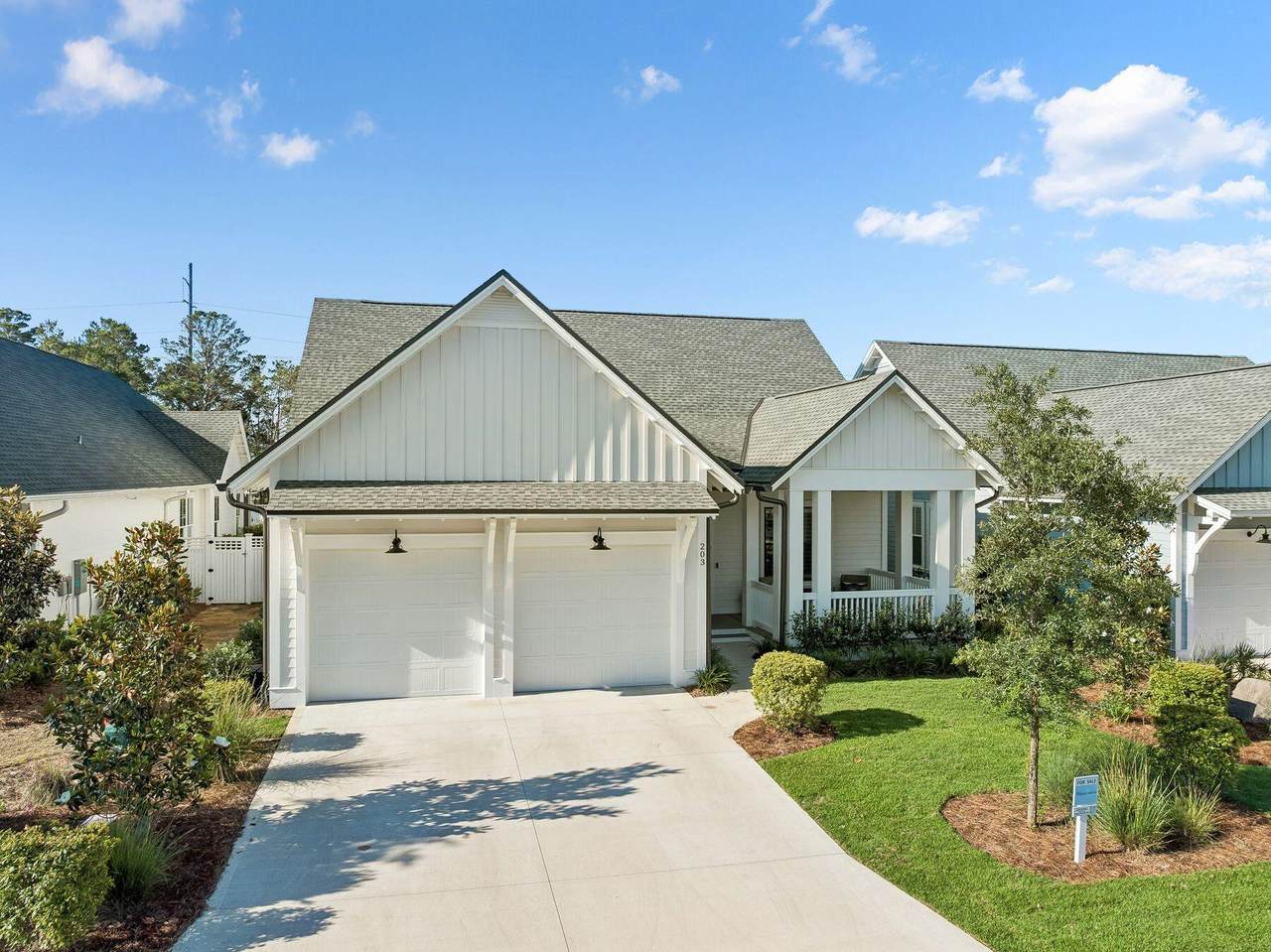 203 Firethorn Circle - Photo 1