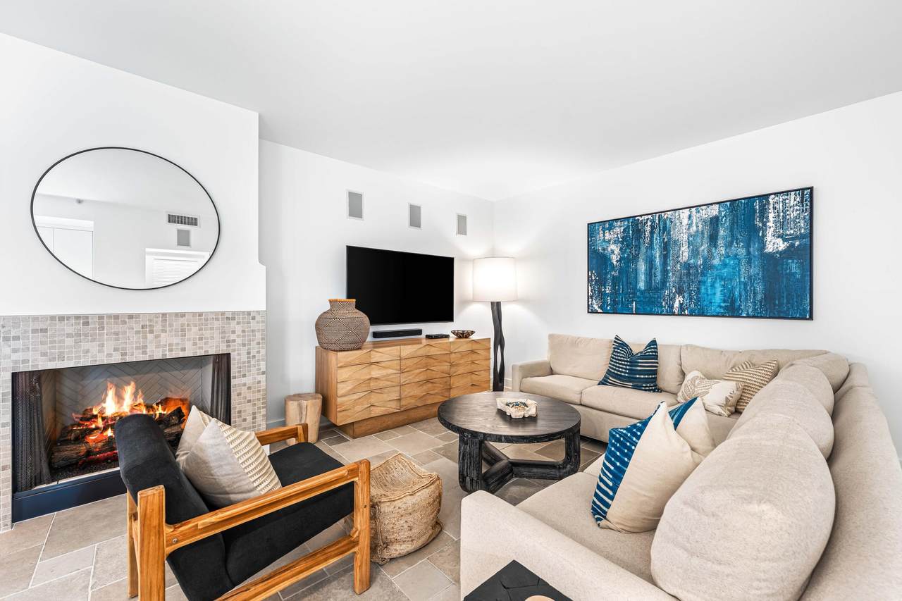136 Georgetown Avenue - Photo 1