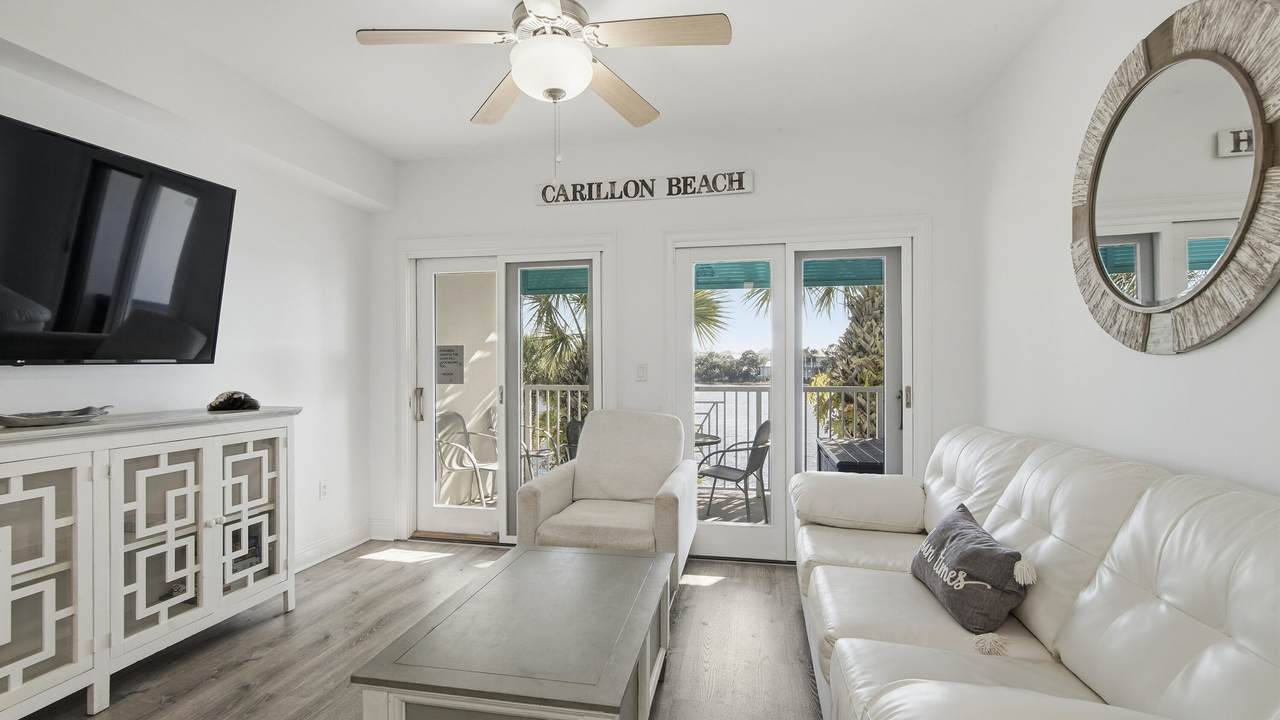 114 Carillon Market Street - Photo 1