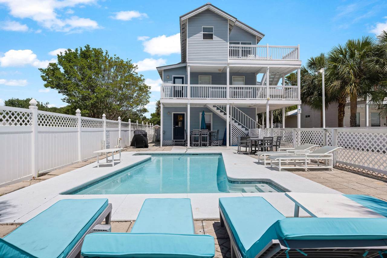 91 Matthew Boulevard - Photo 1